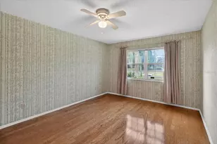 2211 Lark Cir W, Palm Harbor, FL 34684 - Photo 27