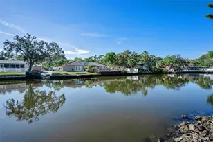 2391 Roberta Ln, Clearwater, FL 33764 - Photo 5