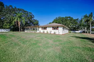 2391 Roberta Ln, Clearwater, FL 33764 - Photo 43