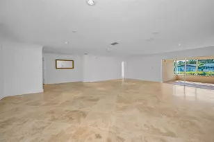 2391 Roberta Ln, Clearwater, FL 33764 - Photo 13