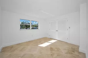 2391 Roberta Ln, Clearwater, FL 33764 - Photo 35