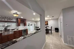 4410 Waltham Dr, Tampa, FL 33634 - Photo 9