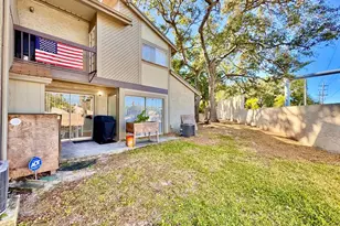 6345 Newtown Cir, Tampa, FL 33615 - Photo 23