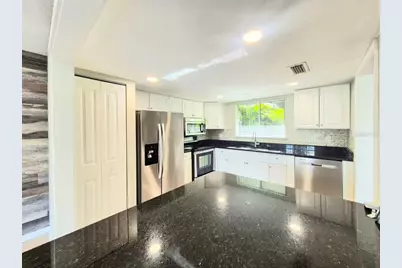 6345 Newtown Circle #45A1, Tampa, FL 33615 - Photo 7