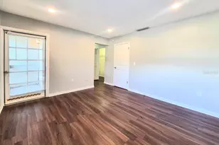 6345 Newtown Cir, Tampa, FL 33615 - Photo 25