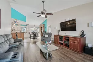 2713 Crestfield Dr, Valrico, FL 33596 - Photo 41