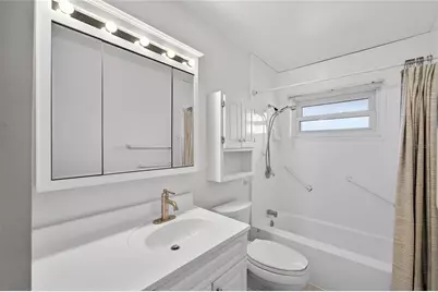 1204 Hacienda Drive, Sun City Center, FL 33573 - Photo 19