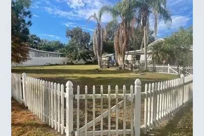 2950 64th Avenue N, Saint Petersburg, FL 33702 - Photo 23