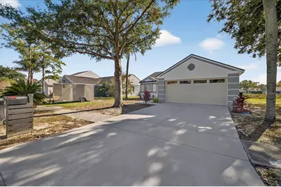7819 Chaperon Court, Tampa, FL 33637 - Photo 3