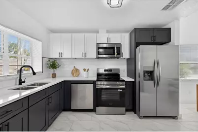 7819 Chaperon Court, Tampa, FL 33637 - Photo 13