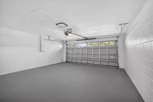 7819 Chaperon Ct, Tampa, FL 33637 - Photo 33