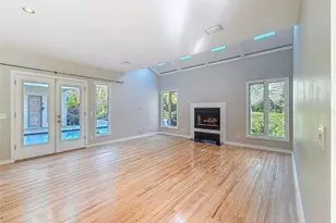 1351 Willow Brk Dr, Palm Harbor, FL 34683 - Photo 3