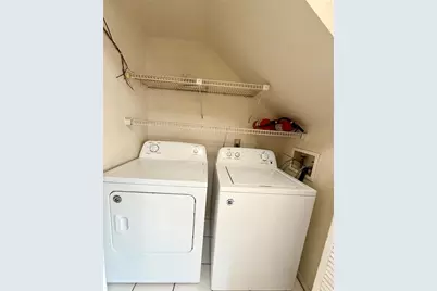 14604 Pine Glen Circle, Lutz, FL 33559 - Photo 5