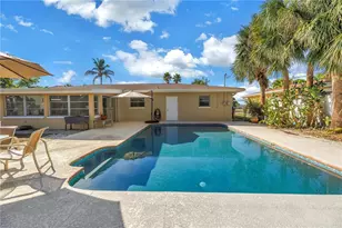 7047 S Shore Dr S, South Pasadena, FL 33707 - Photo 19