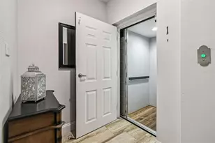 6331 Sunset Bay Cir, Apollo Beach, FL 33572 - Photo 9