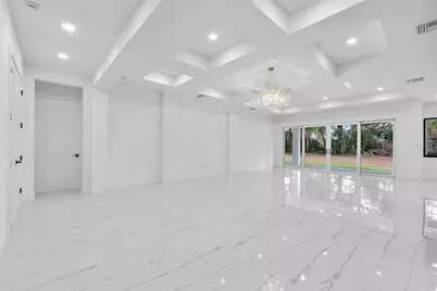 11921 Fort King Highway, Thonotosassa, FL 33592 - Photo 7