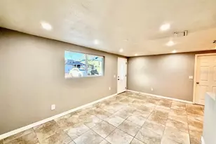 2406 S 69th St, Tampa, FL 33619 - Photo 5