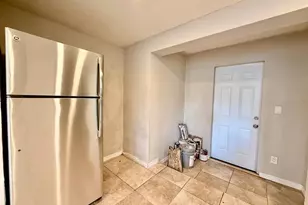 2406 S 69th St, Tampa, FL 33619 - Photo 9