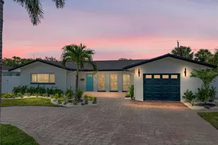 6709 Cardinal Dr S, Saint Petersburg, FL 33707 - Photo 71