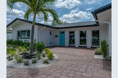 6709 Cardinal Drive S, Saint Petersburg, FL 33707 - Photo 5