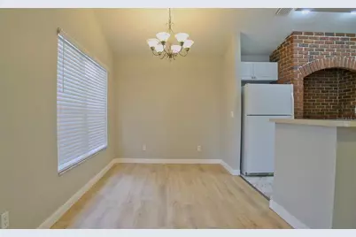 309 Citrus Landing Drive, Plant City, FL 33563 - Photo 7