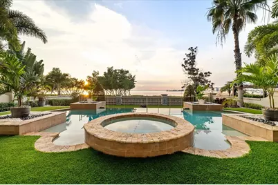 6025 Beacon Shores Street, Tampa, FL 33616 - Photo 5