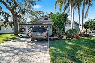 13749 Meade Ct, Hudson, FL 34667 - Photo 5