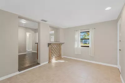 6207 S Kelly Road, Tampa, FL 33611 - Photo 11