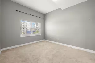 1010 Central Ave, Saint Petersburg, FL 33705 - Photo 19