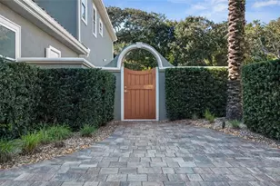 11 Ocean Oaks Ln, Palm Coast, FL 32137 - Photo 9