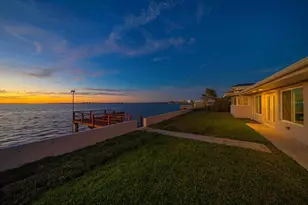 2234 Harbor View Dr, Dunedin, FL 34698 - Photo 9