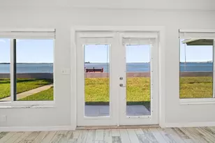 2234 Harbor View Dr, Dunedin, FL 34698 - Photo 21