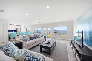 2234 Harbor View Dr, Dunedin, FL 34698 - Photo 15