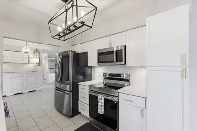 2701 64th Avenue S, Saint Petersburg, FL 33712 - Photo 9