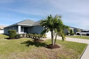 220 St Georges Cir, Eagle Lake, FL 33839 - Photo 3