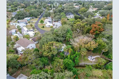 2605 Brae Burn Drive, Largo, FL 33770 - Photo 35
