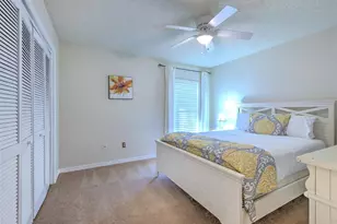 1407 Holleman Dr, Valrico, FL 33596 - Photo 15