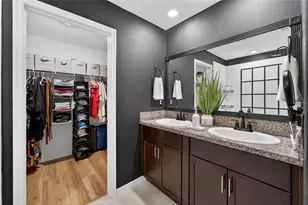 9720 Lemon Drop Loop, Sun City Center, FL 33573 - Photo 41