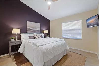 1144 Darlington Oak Drive NE, Saint Petersburg, FL 33703 - Photo 33