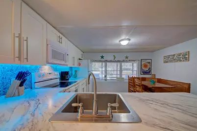 6427 W Richard Drive, Weeki Wachee, FL 34607 - Photo 9