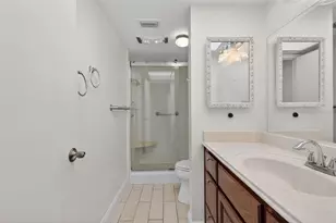 1012 Pearce Dr, Clearwater, FL 33764 - Photo 19