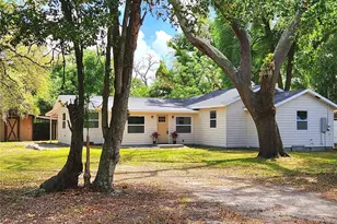 8917 N Highland Ave, Tampa, FL 33604 - Photo 1