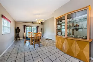 2263 Curtis Dr N, Clearwater, FL 33764 - Photo 15