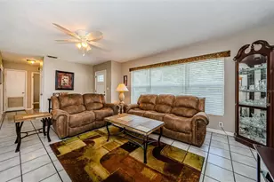 2263 Curtis Dr N, Clearwater, FL 33764 - Photo 13