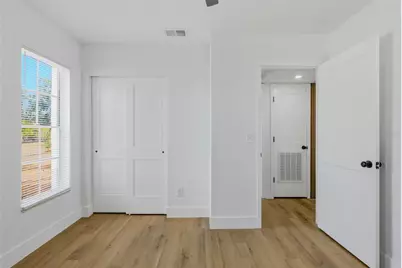 10906 N 28th Street, Tampa, FL 33612 - Photo 19