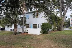 4295 58th Way N, Kenneth City, FL 33709 - Photo 13