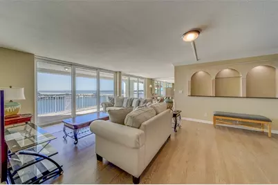 675 S Gulfview Boulevard #PH1, Clearwater Beach, FL 33767 - Photo 3