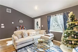 39403 Lincoln Ave, Zephyrhills, FL 33542 - Photo 21