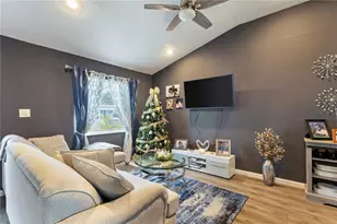 39403 Lincoln Ave, Zephyrhills, FL 33542 - Photo 19