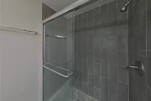 [Address not provided], Tampa, FL 33614 - Photo 17